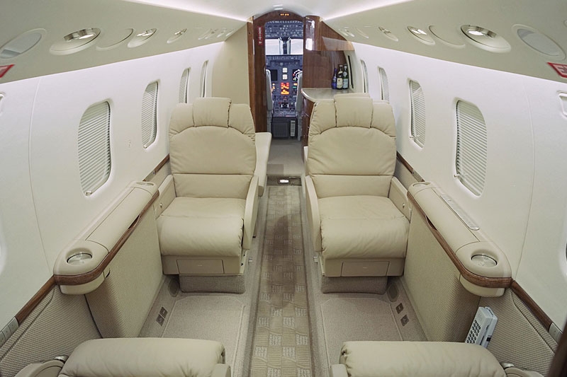 cabina Gulfstream G100